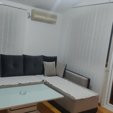 Jovana -- Porodicni Apartmani Igalo Herceg Novi Cameră foto